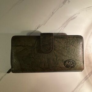 Vintage Buxton Genuine Leather Olive Wallet